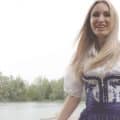 (Micky-Muffin) Dirndl Luder fickt am See