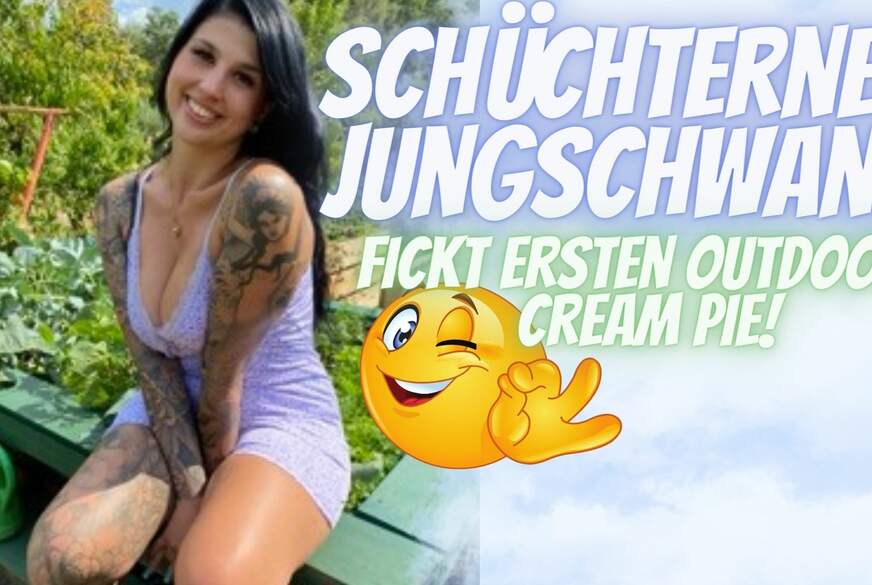 [Kira-Kane] Jungschwanz packt seine dicke Latte aus & fickt gut